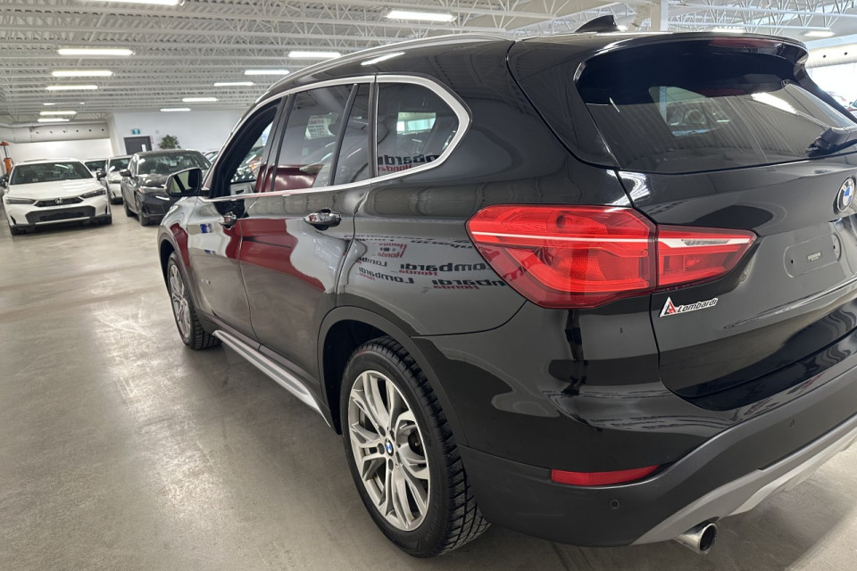 2017 BMW X1 - Image 9