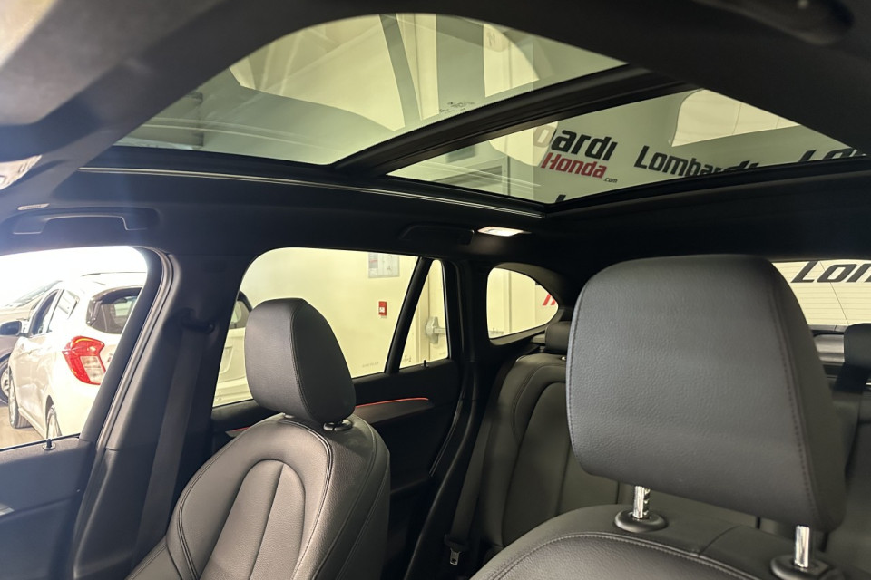 2017 BMW X1 - Image 11