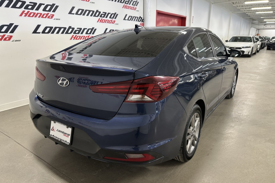2019 Hyundai Elantra - Image 9