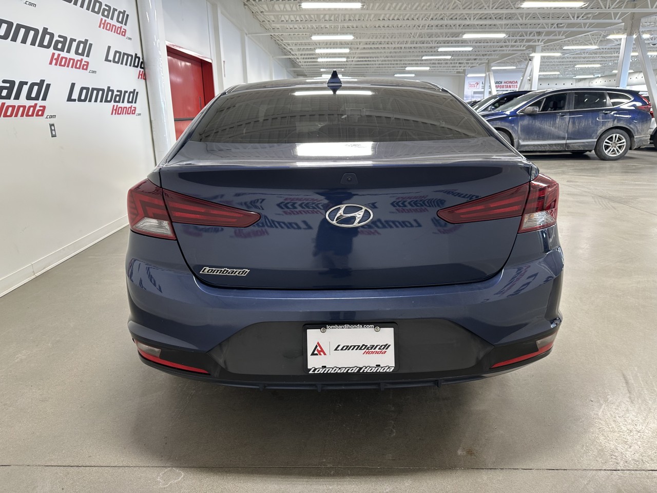 2019 Hyundai Elantra - Image 10