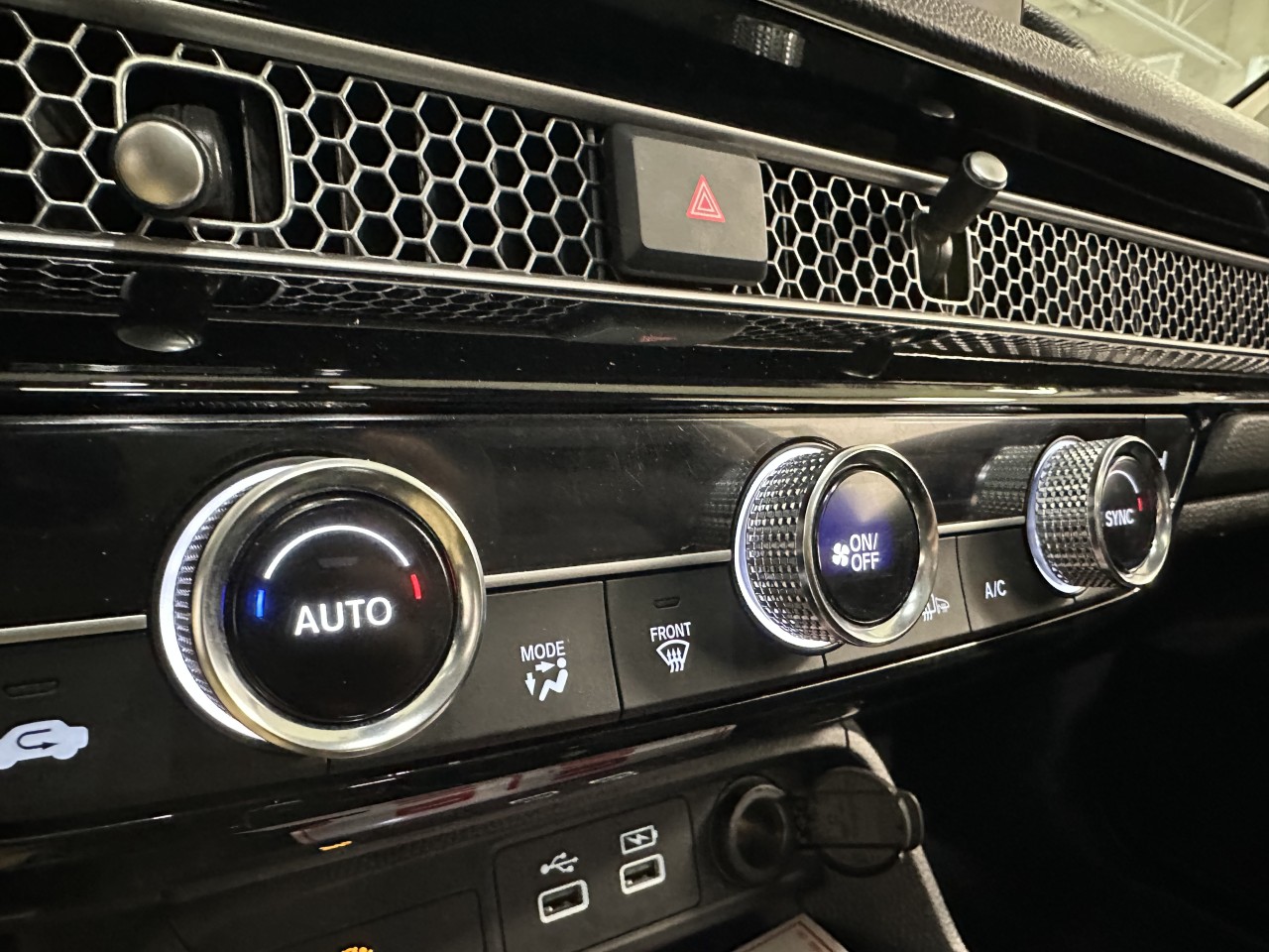 2024 Honda Civic - Image 17