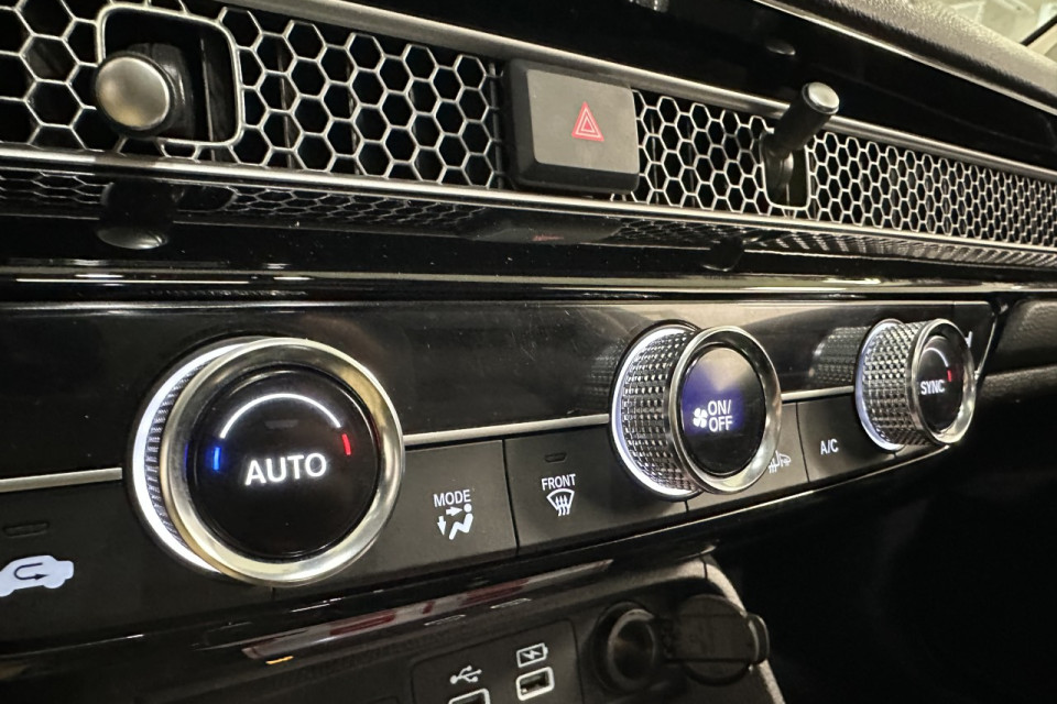 2024 Honda Civic - Image 17