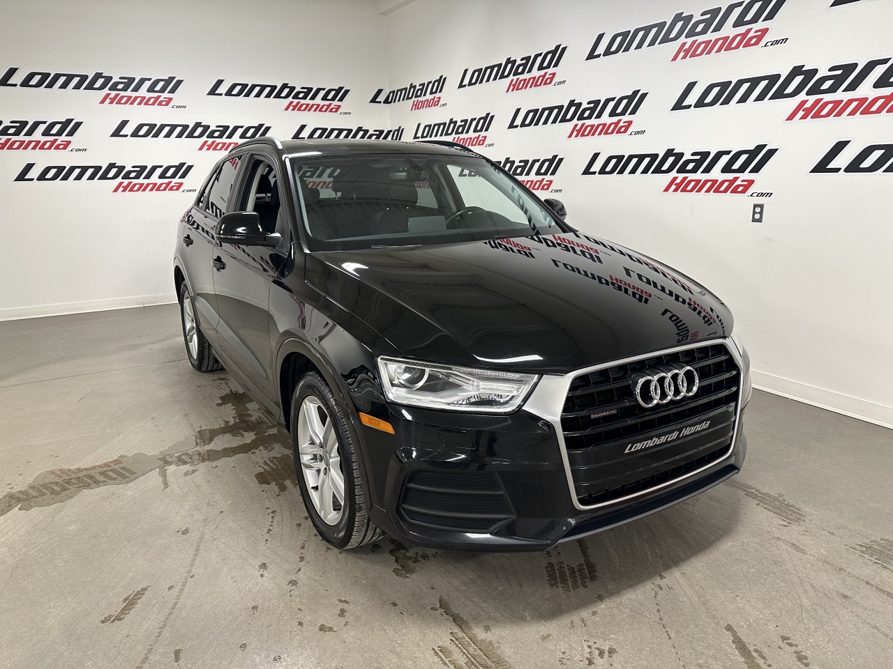 2017 Audi Q3 - Image 5