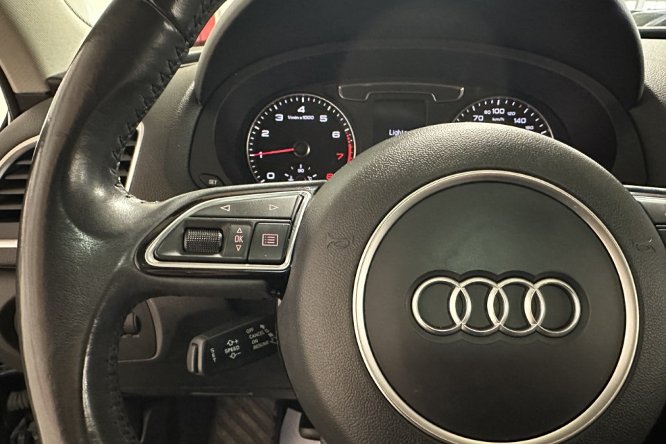 2017 Audi Q3 - Image 17