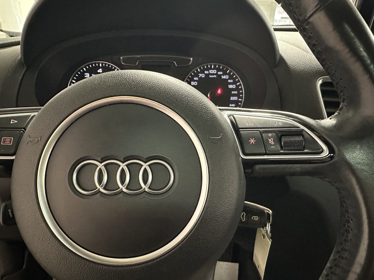 2017 Audi Q3 - Image 18