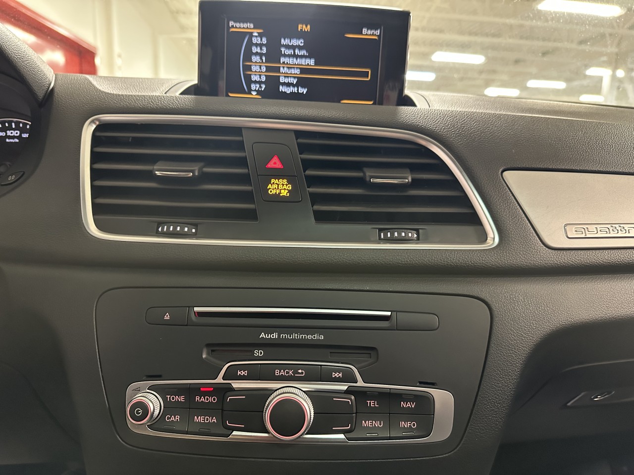 2017 Audi Q3 - Image 19