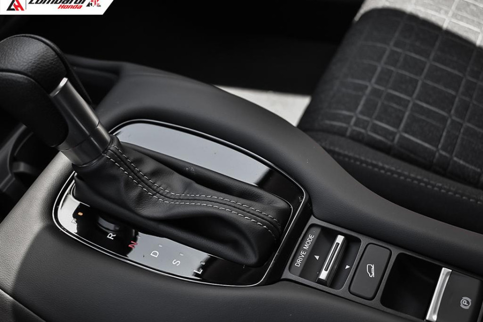 2026 HONDA HR-V - Image 17