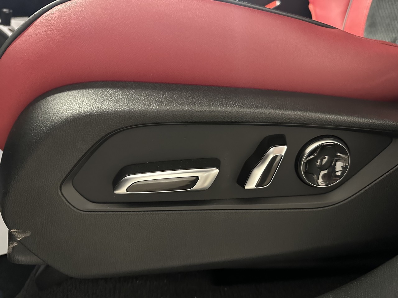 2024 Acura RDX - Image 14