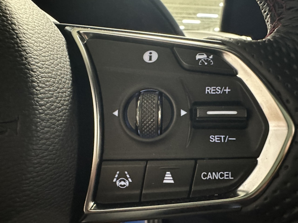 2024 Acura RDX - Image 18