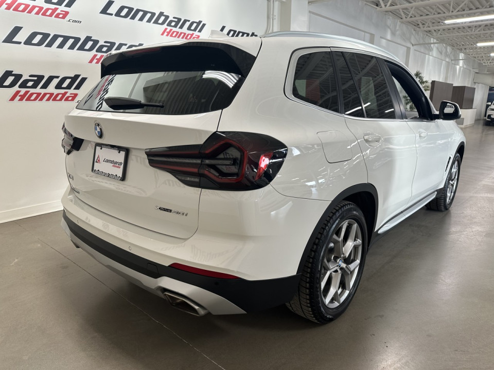 2022 BMW X3 - Image 8