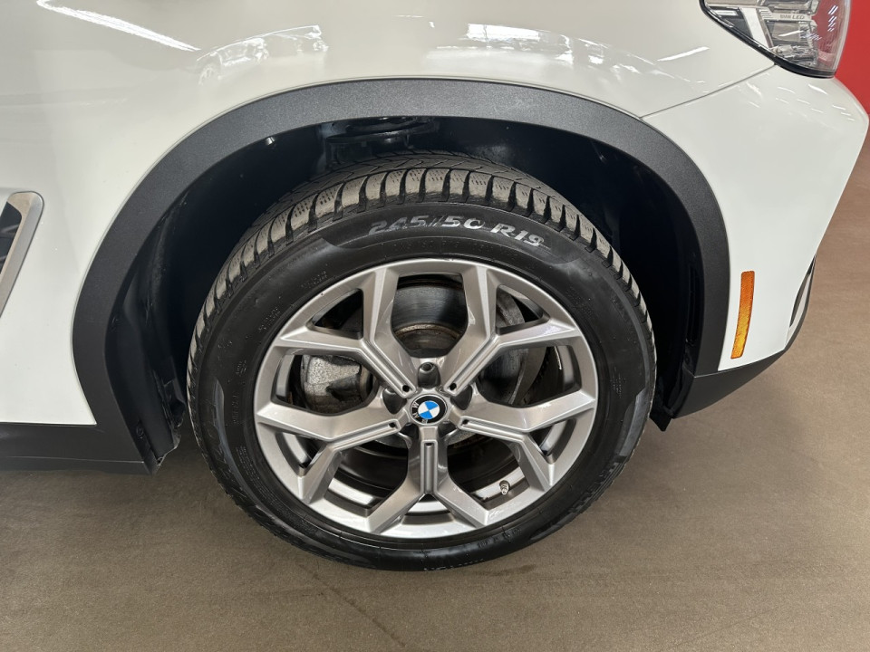 2022 BMW X3 - Image 11