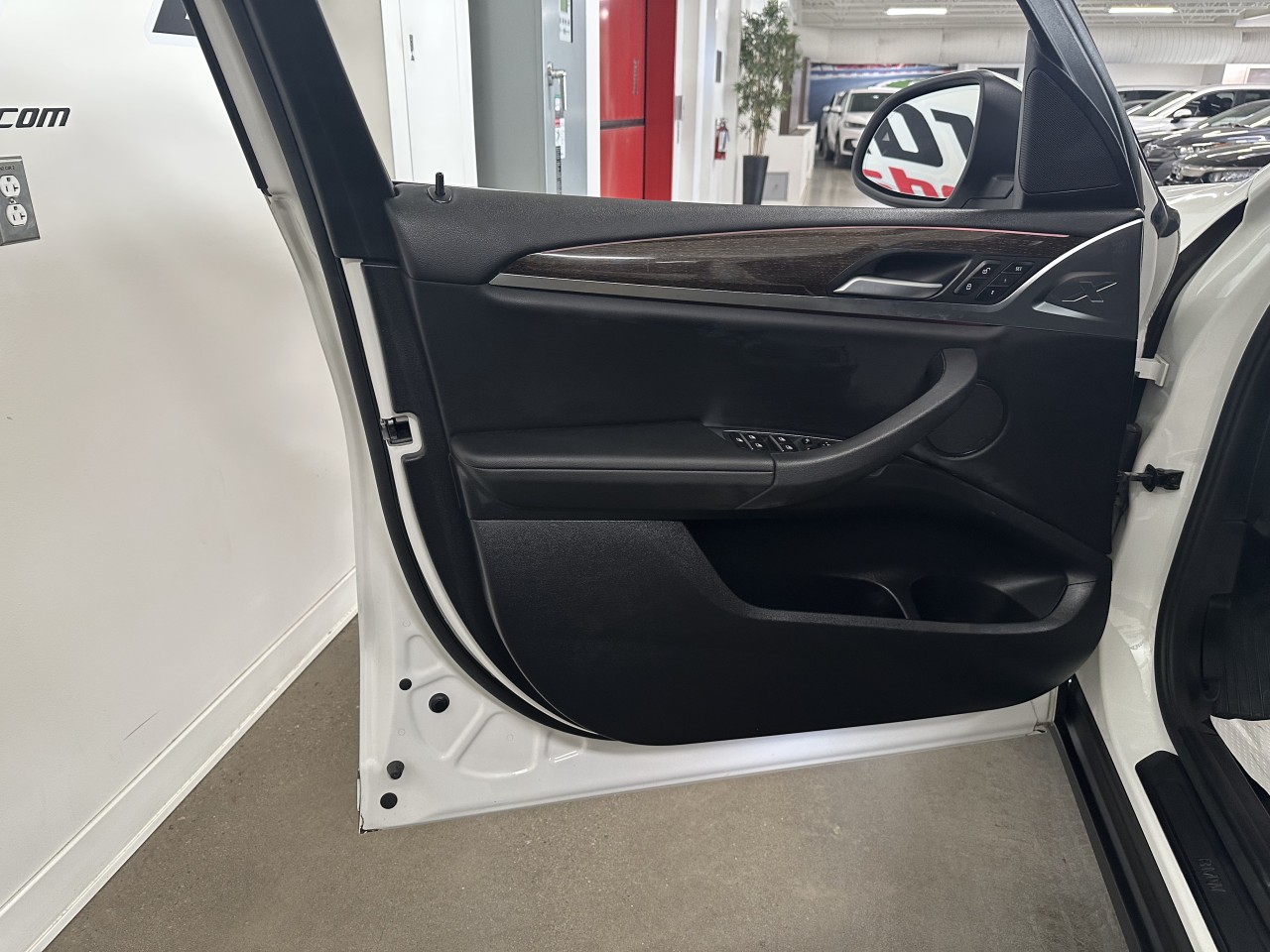 2022 BMW X3 - Image 12