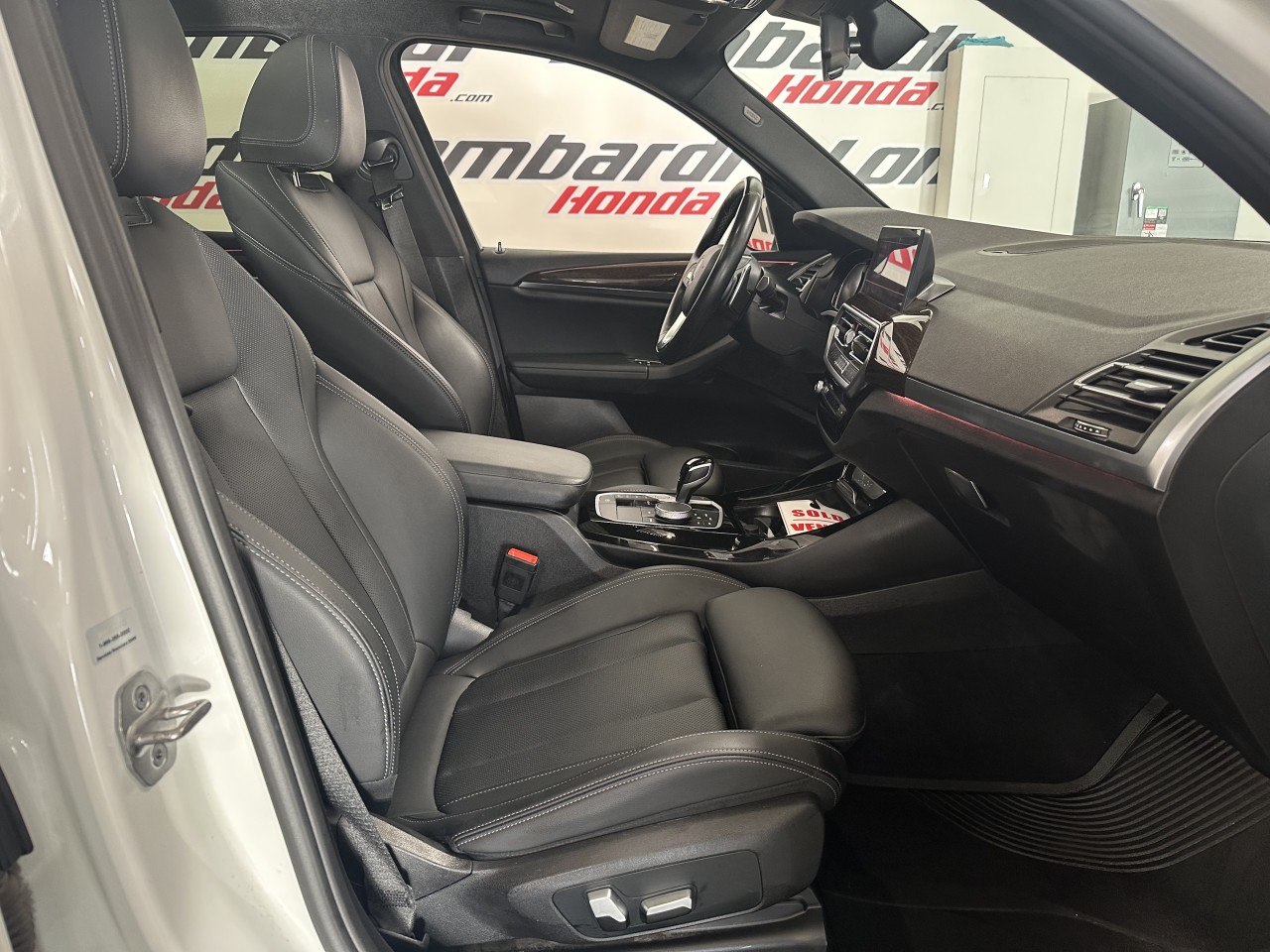 2022 BMW X3 - Image 21