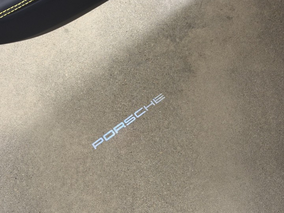 2026 Porsche 911 - Image 21