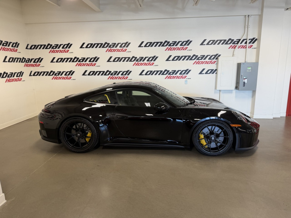 2026 Porsche 911 - Image 3