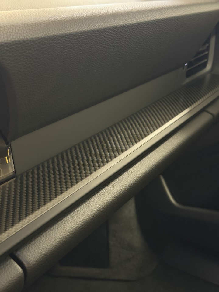 2026 Porsche 911 - Image 16