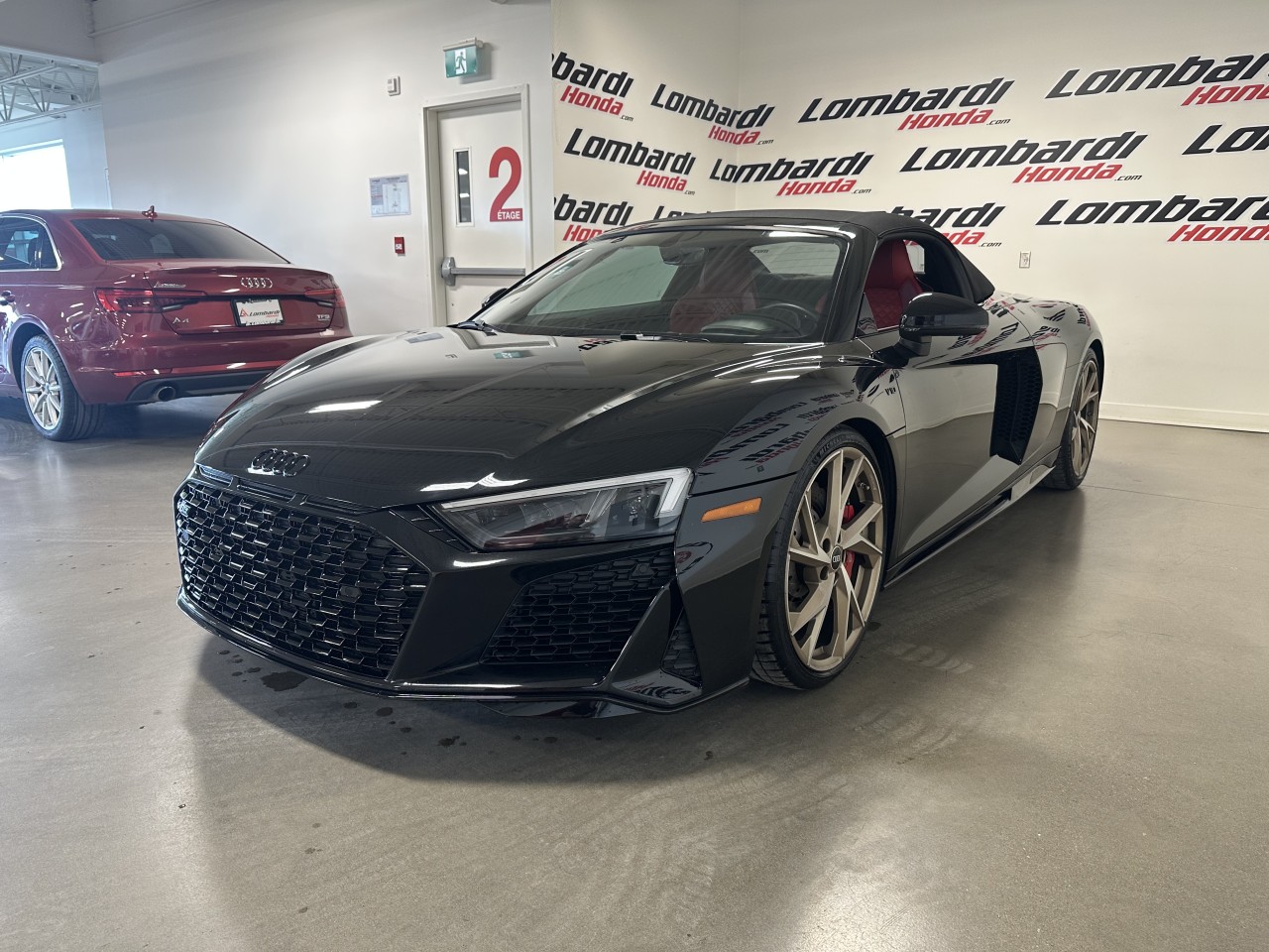 2023 Audi R8 - Image 5