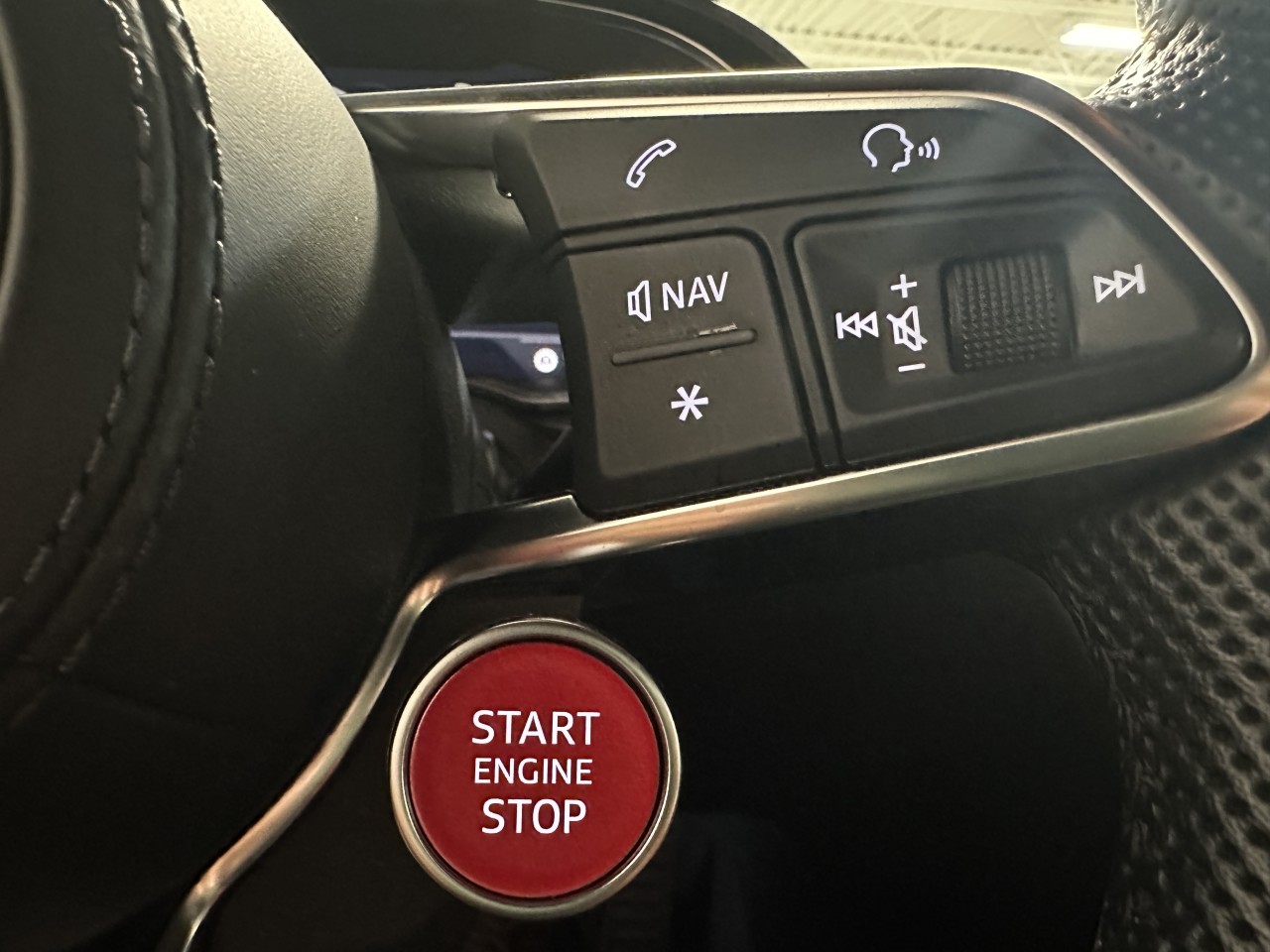 2023 Audi R8 - Image 15