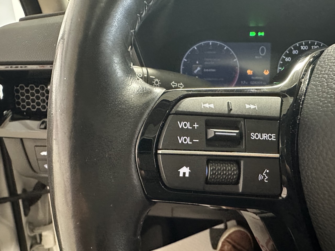 2023 Honda CR-V - Image 17