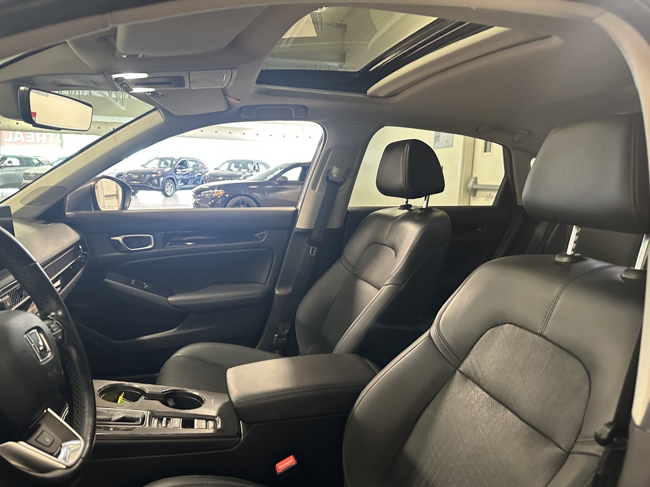 2022 Honda Civic - Image 13