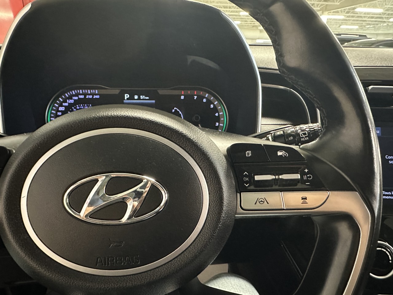 2022 Hyundai Tucson - Image 16