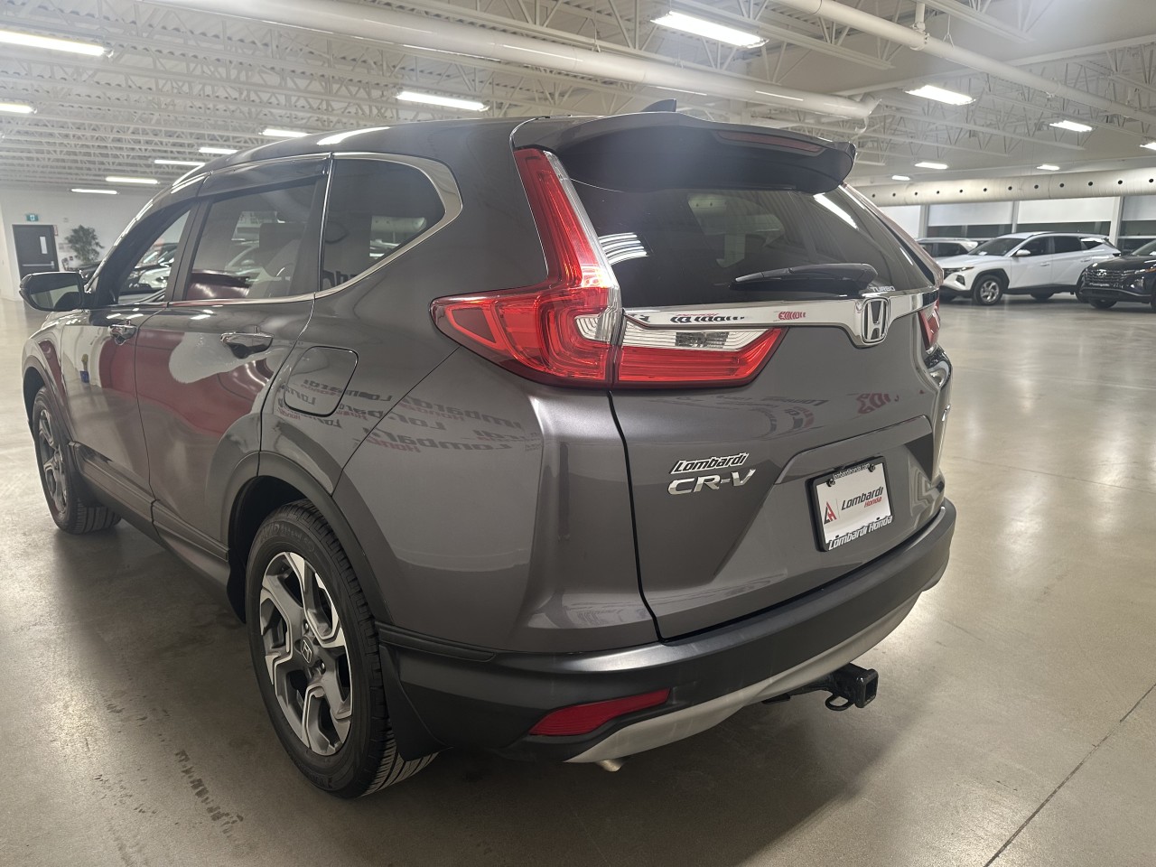 2017 Honda CR-V - Image 10