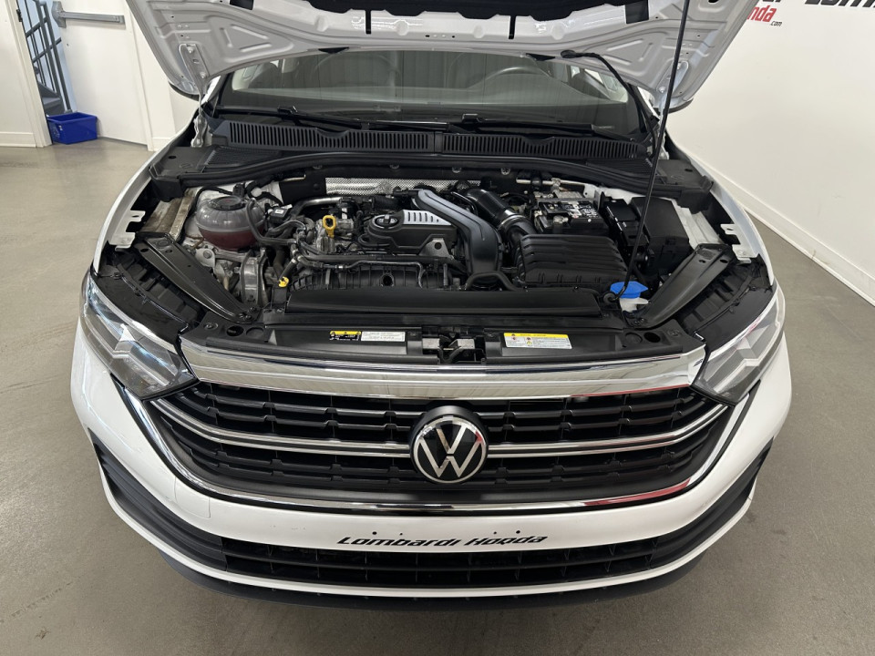 2024 Volkswagen Jetta - Image 23