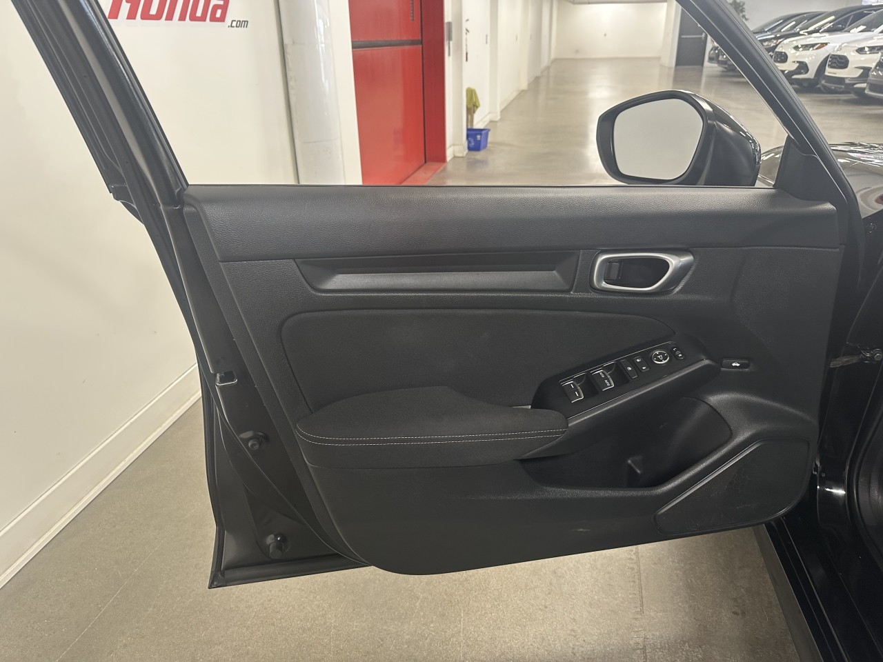 2023 Honda Civic - Image 13