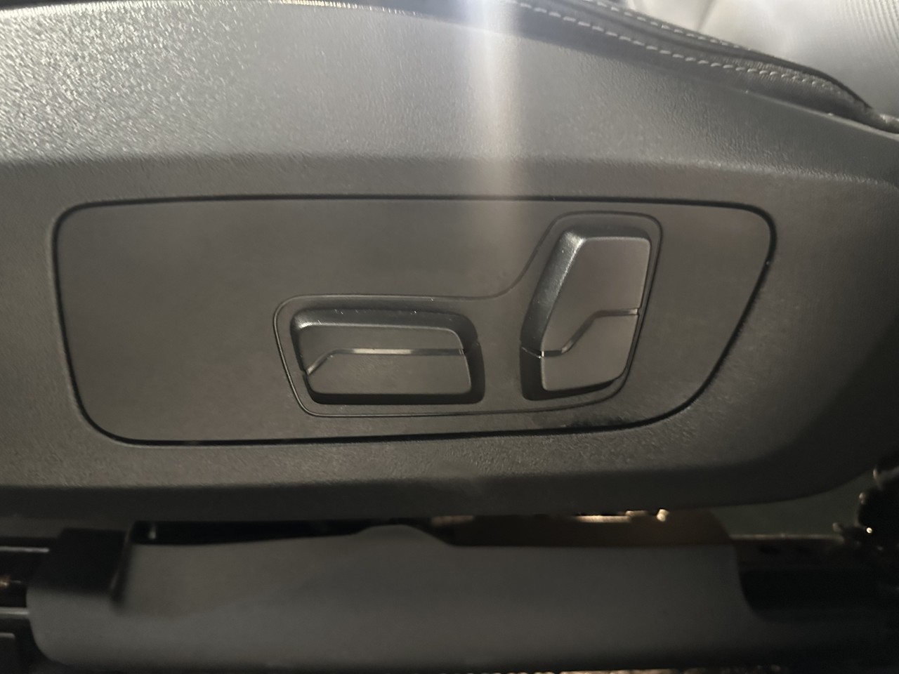 2025 BMW X1 - Image 14