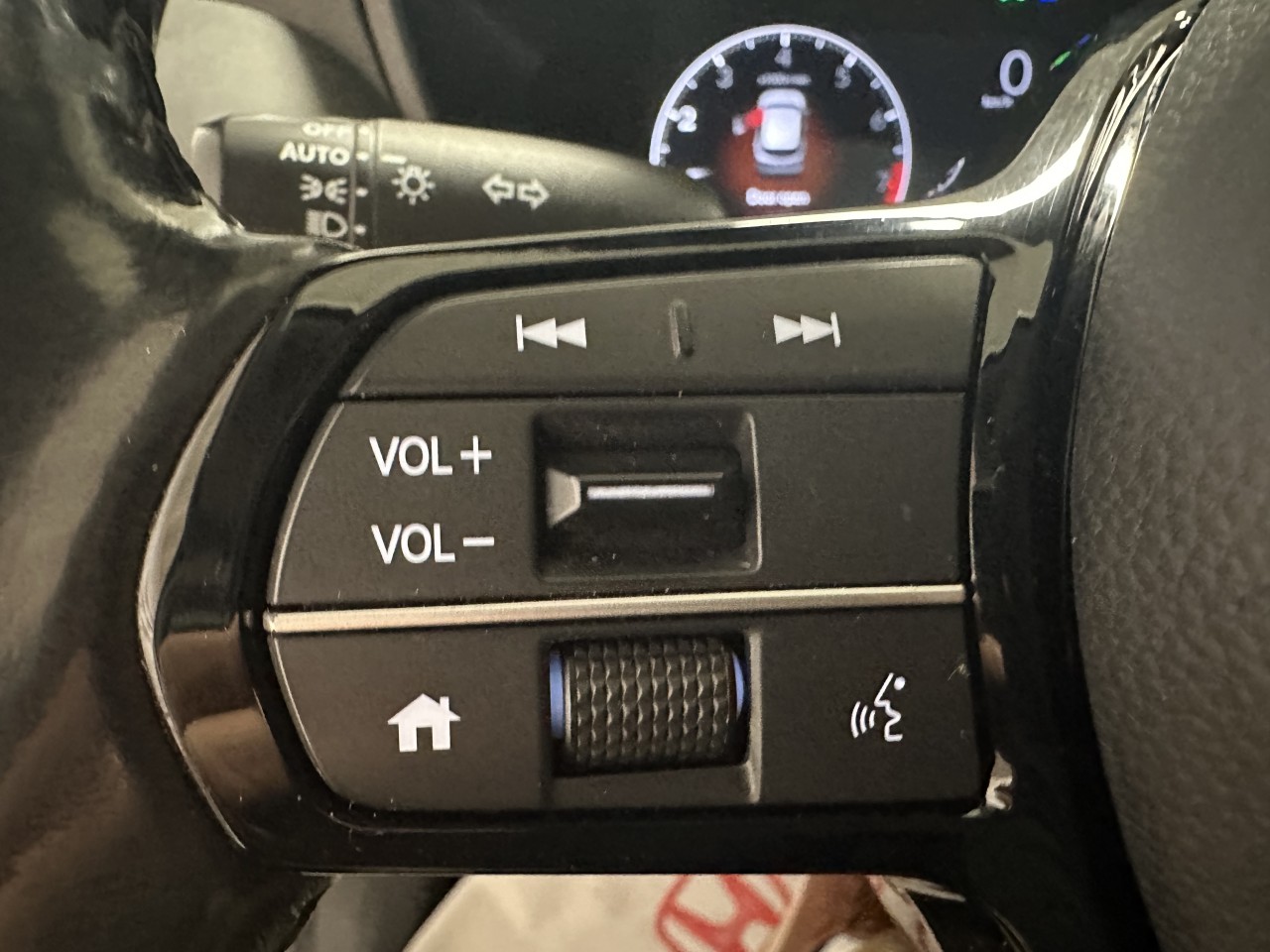 2023 Honda HR-V - Image 18