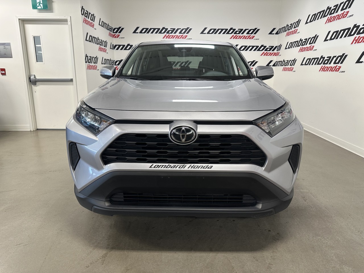 2024 Toyota RAV4 - Image 4
