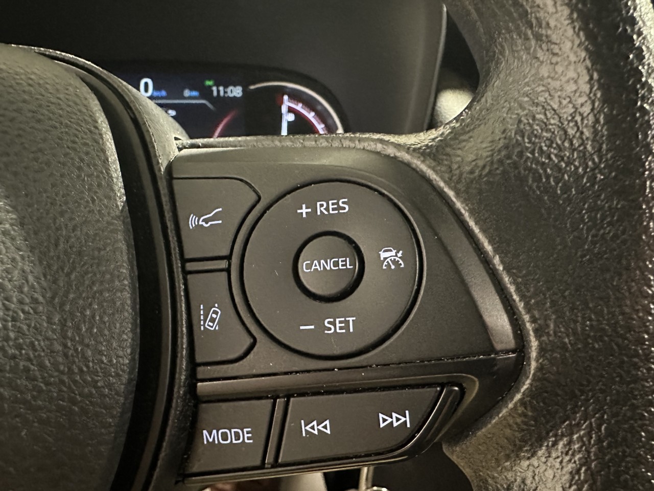 2024 Toyota RAV4 - Image 17