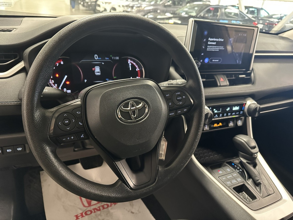 2024 Toyota RAV4 - Image 20