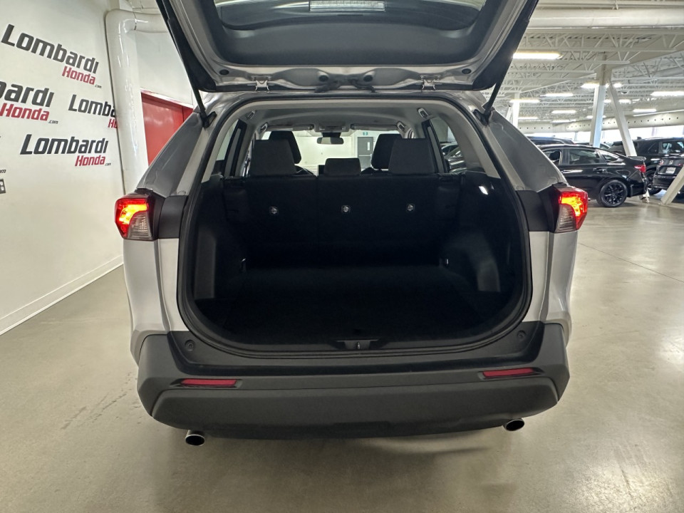 2024 Toyota RAV4 - Image 21