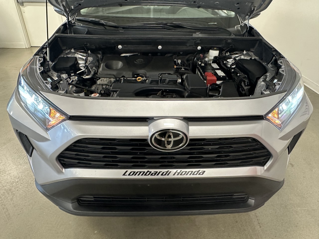 2024 Toyota RAV4 - Image 24