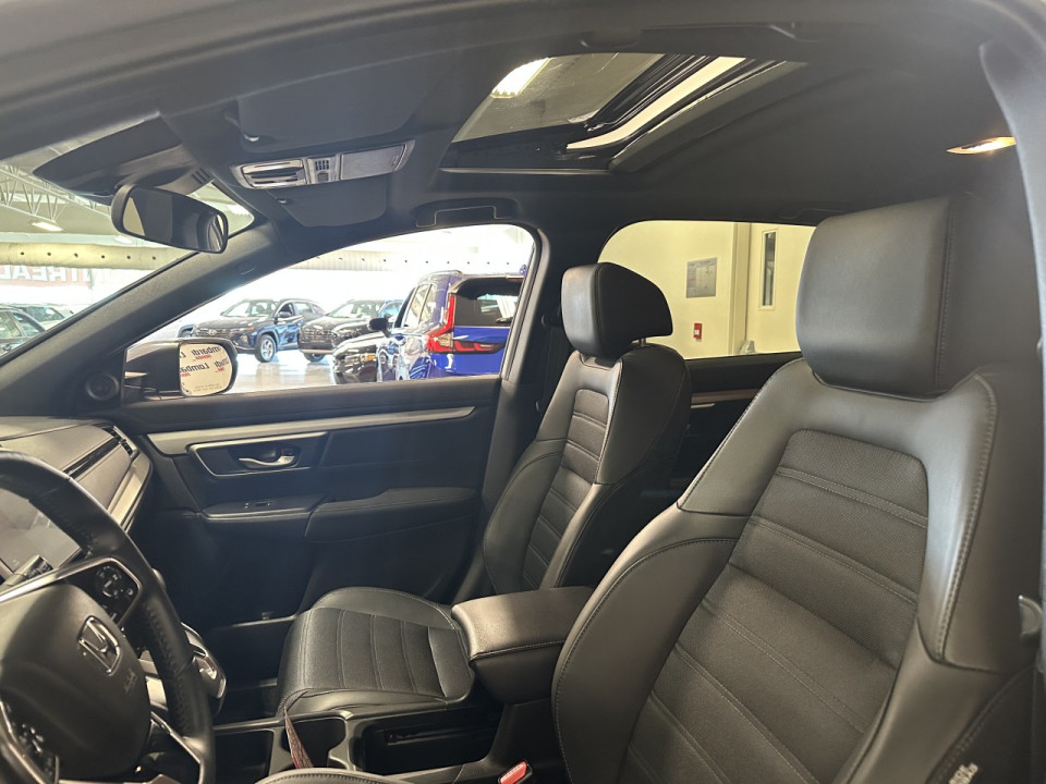 2022 Honda CR-V - Image 13
