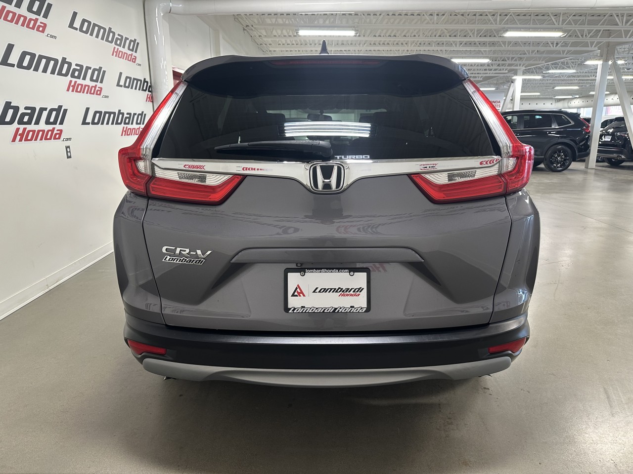 2017 Honda CR-V - Image 11