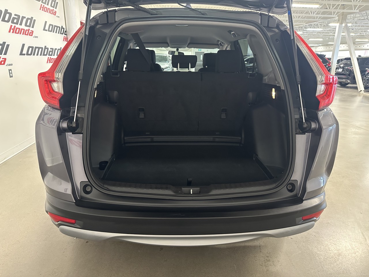 2017 Honda CR-V - Image 22