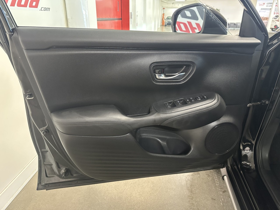 2023 Honda HR-V - Image 10