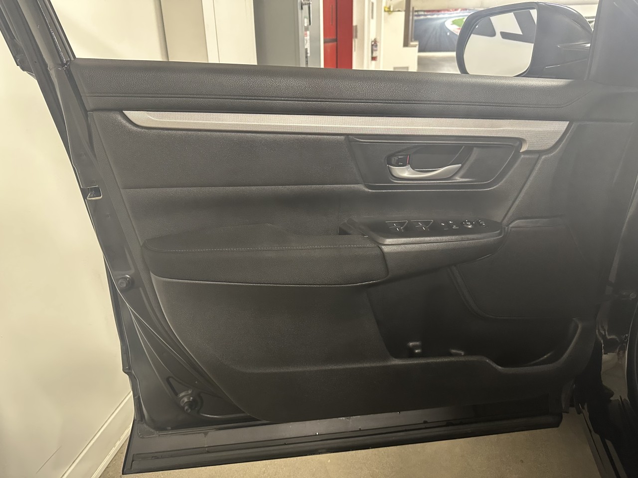 2019 Honda CR-V - Image 13