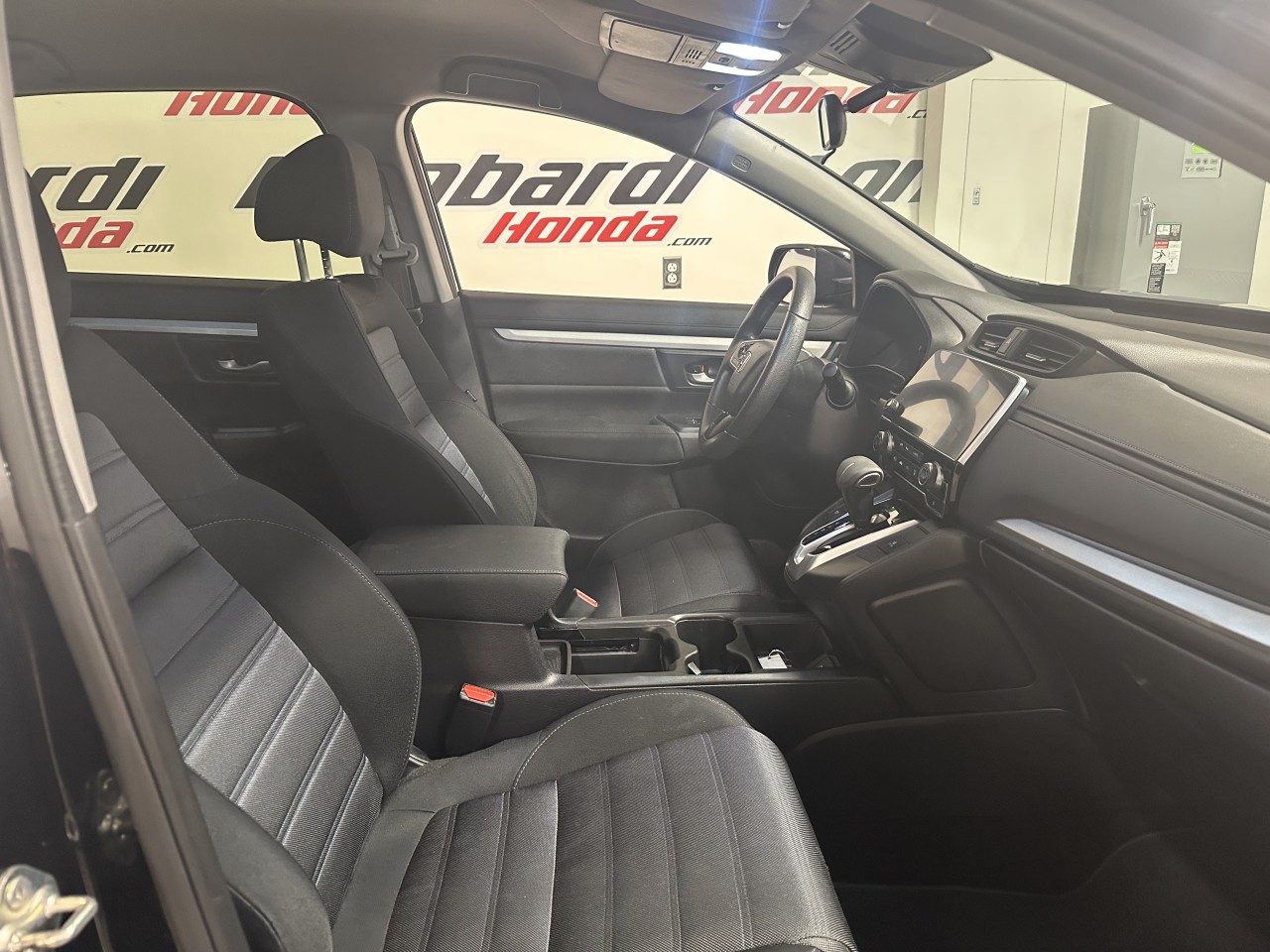 2019 Honda CR-V - Image 25