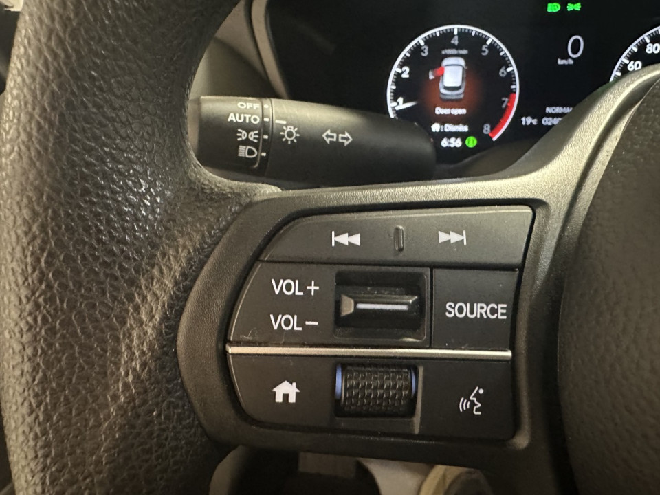 2023 Honda HR-V - Image 17