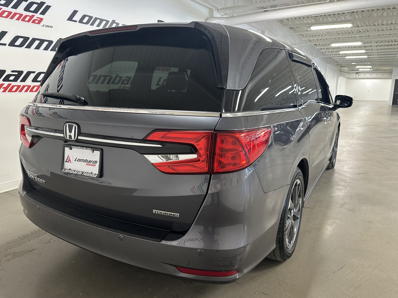 2023 Honda Odyssey - Image 9