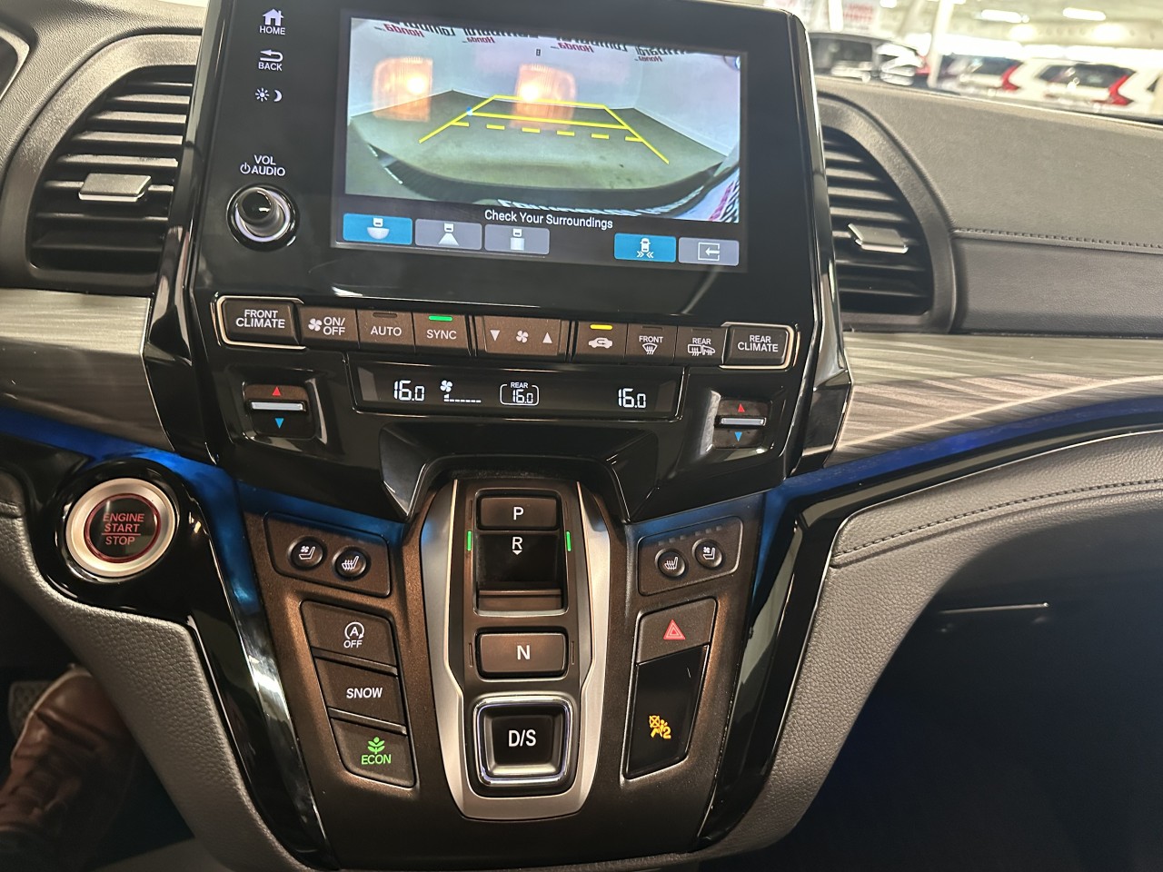2023 Honda Odyssey - Image 16