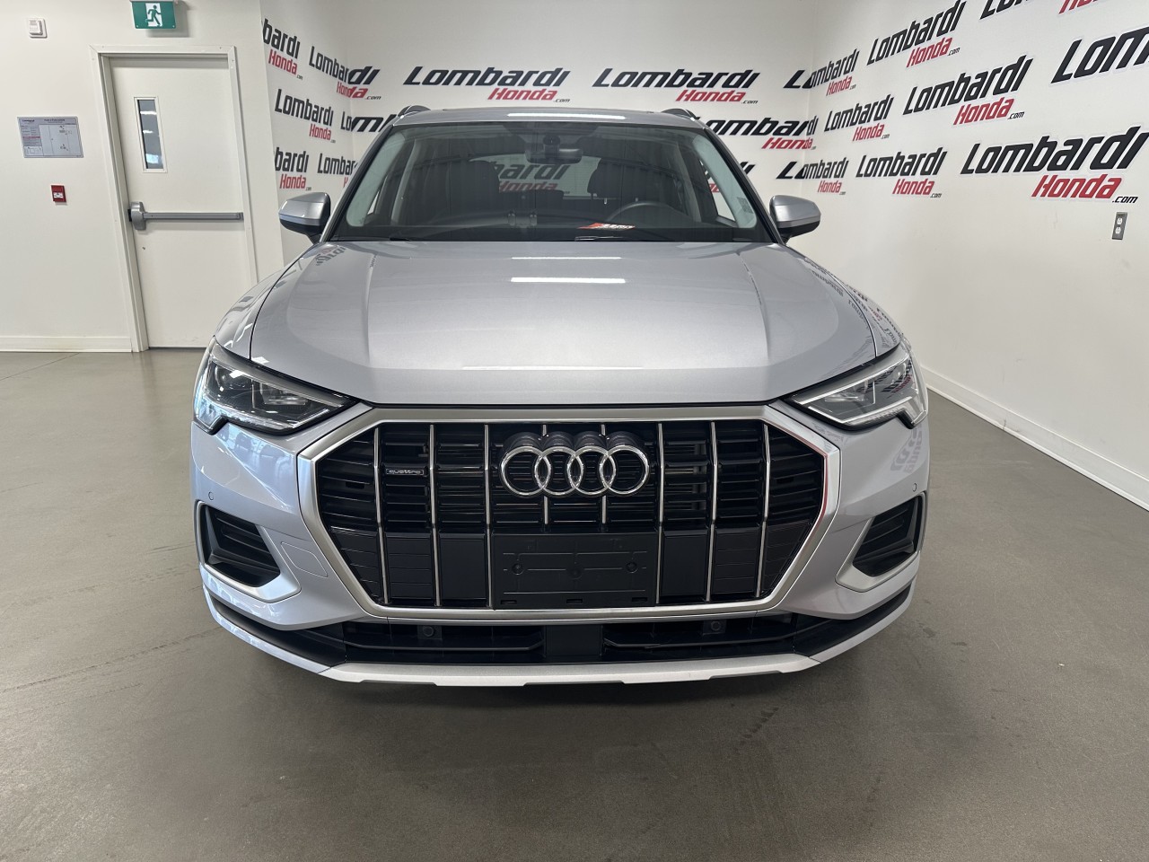 2025 Audi Q3 - Image 26
