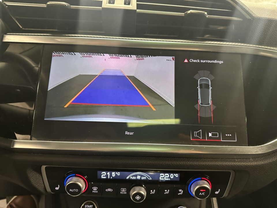 2025 Audi Q3 - Image 39