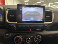2024 Hyundai Venue - Miniature 16