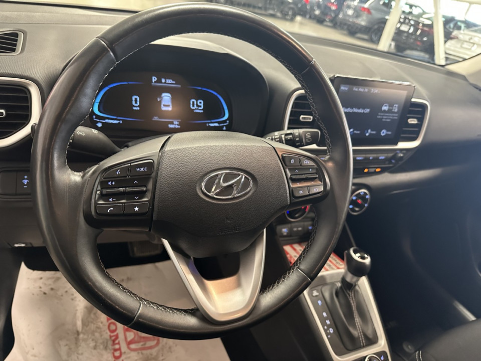 2024 Hyundai Venue - Image 18