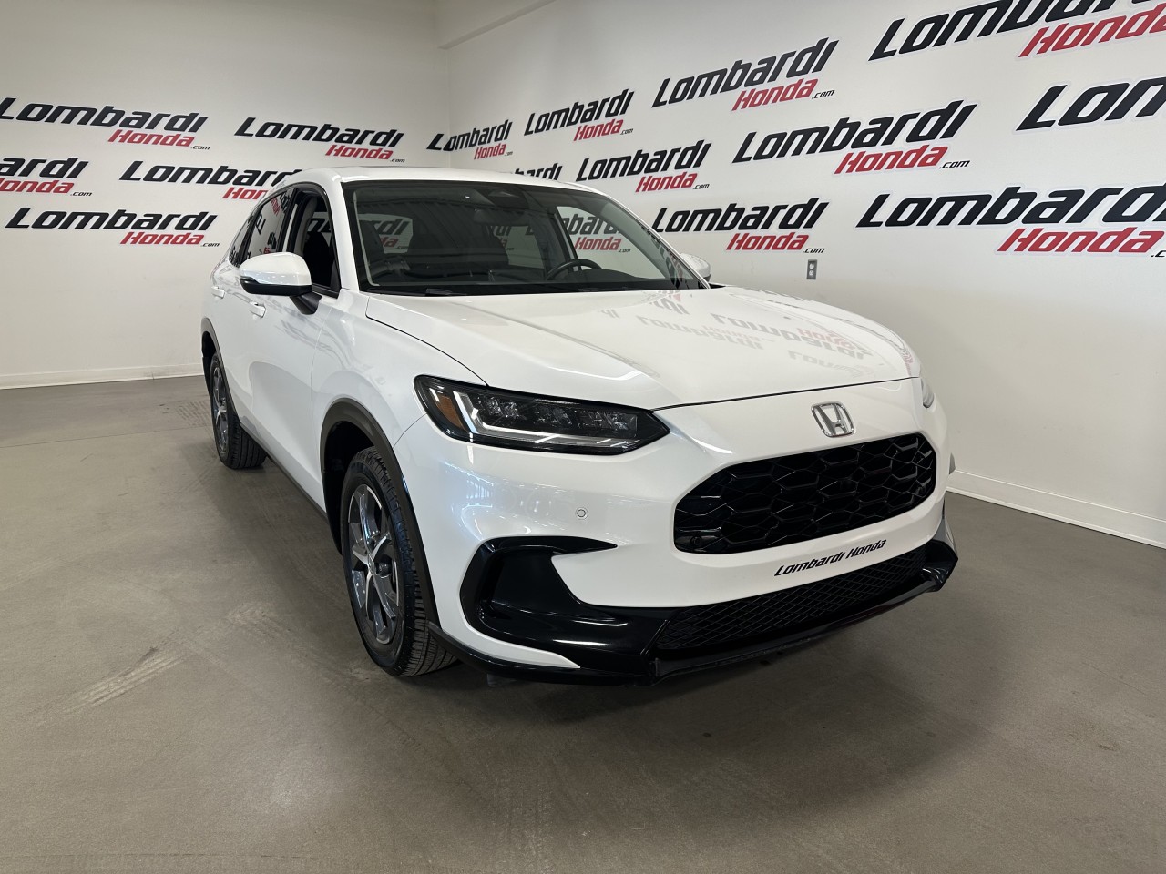 2023 Honda HR-V - Image 3