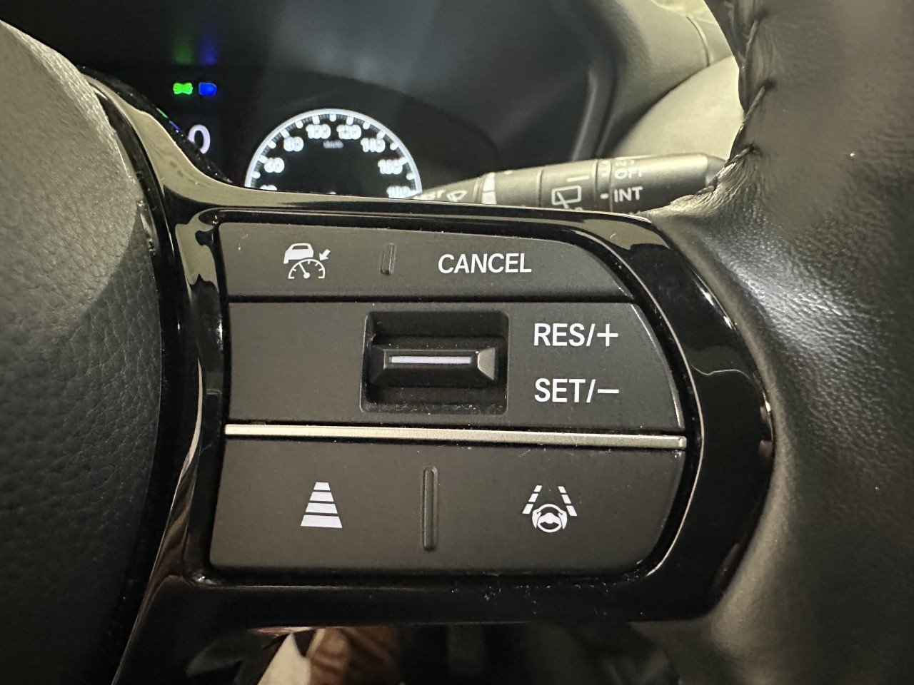 2023 Honda HR-V - Image 18